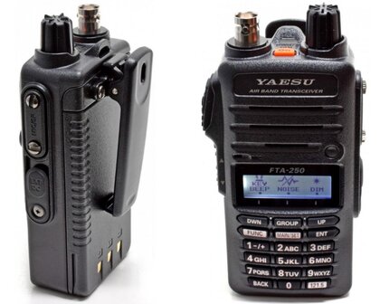 Yaesu FTA 250L airband portofoon