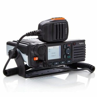 MD785 VHF DMR/Analoge Mobilofoon