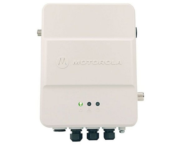 Motorola SLR1000 UHF Repeater